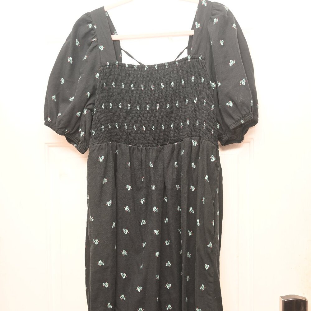 Ava & Viv Black Smocked Dress Size X